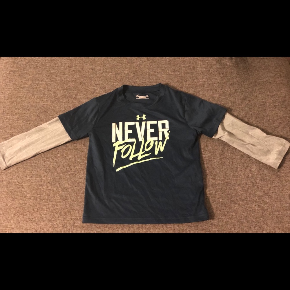 Under Armour long sleeve T-shirt